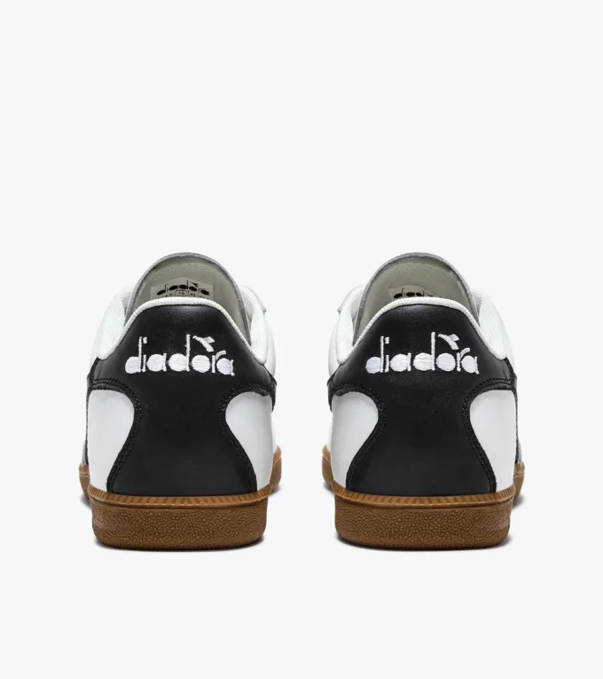 Adidași Adidași din piele