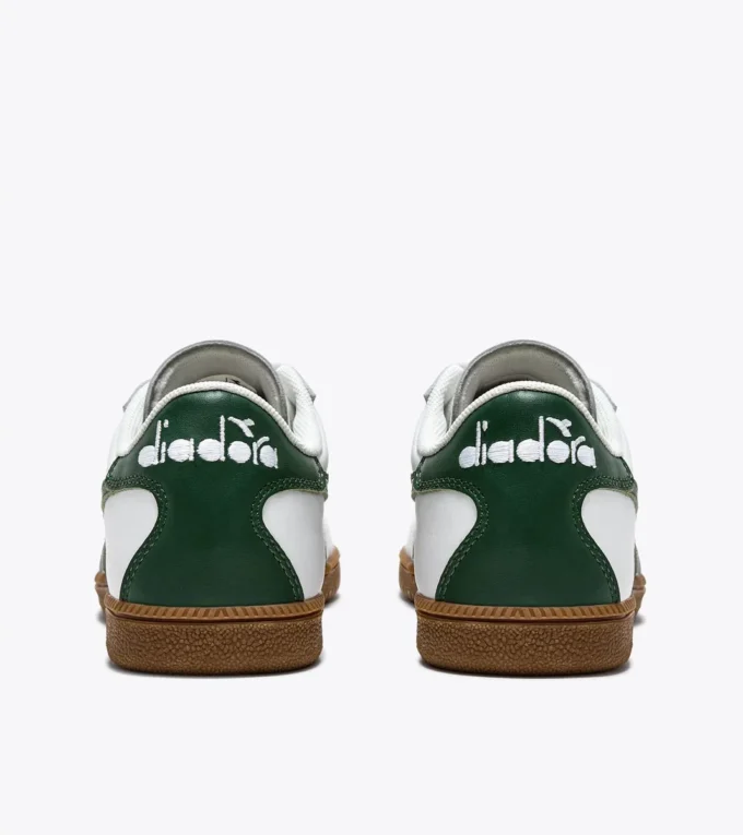 Adidași Adidași din piele