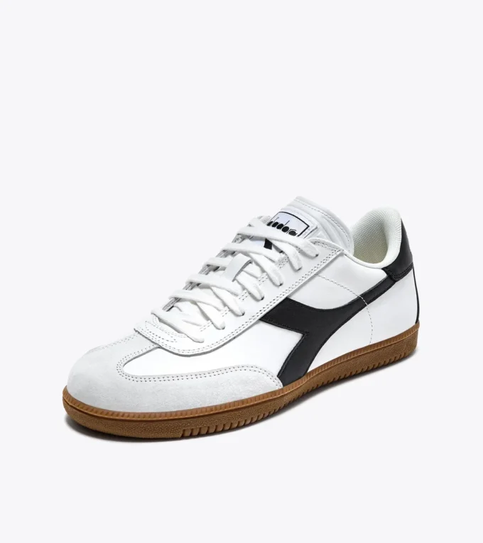 Adidași Adidași din piele
