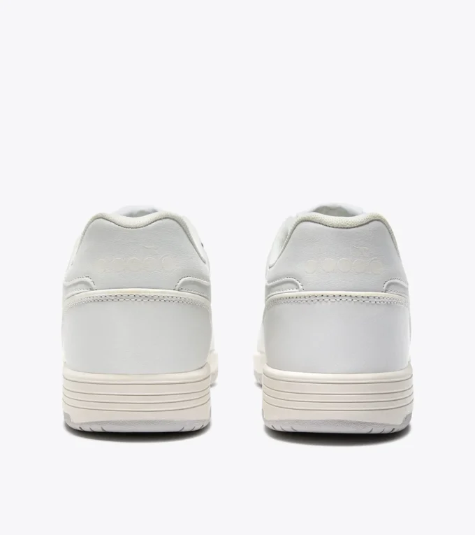 Adidași Deuce din piele