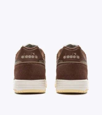 Adidași Deuce M2 din piele de căprioară