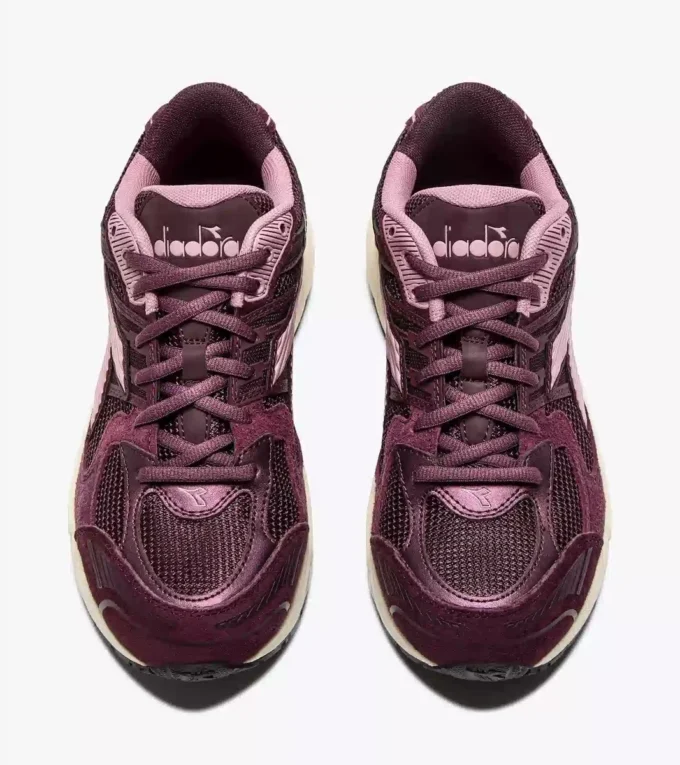 Adidași sport Mythos Star