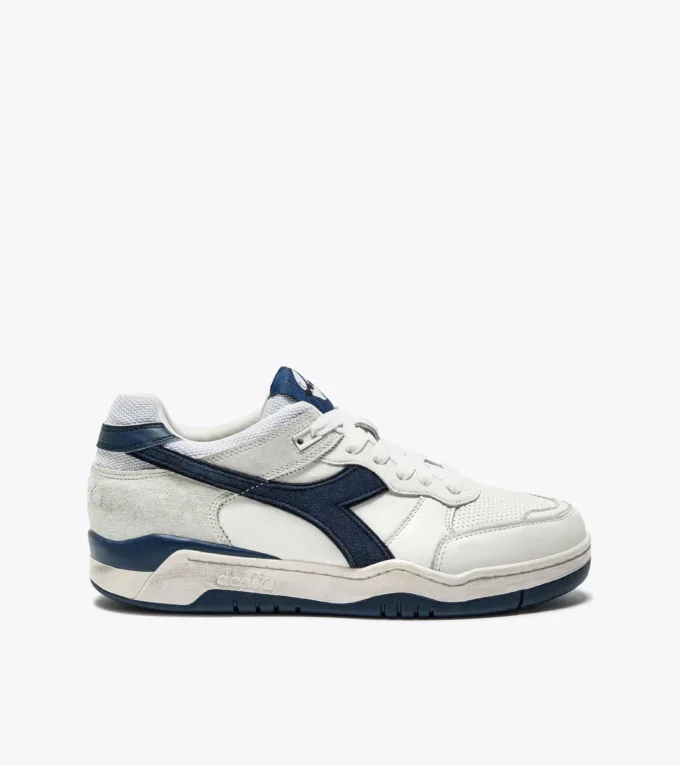 B.560 Adidași din piele Heritage folosiți