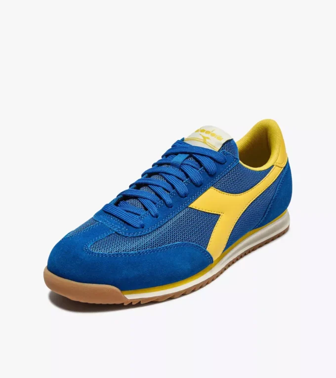 Cross Adidași din piele întoarsă cu profil redus Cross Adidași din piele întoarsă cu profil redus