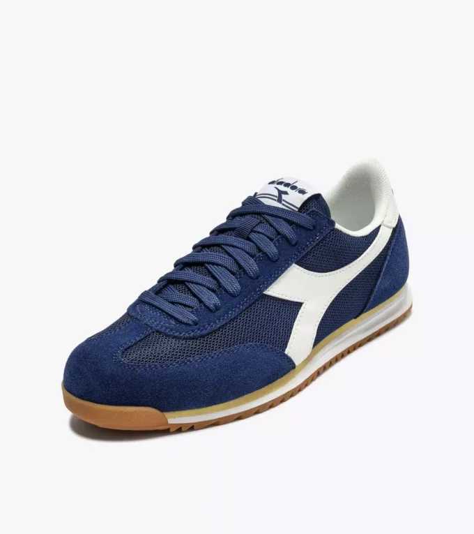Cross Adidași din piele întoarsă cu profil redus Cross Adidași din piele întoarsă cu profil redus