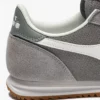 Cross Adidași din piele întoarsă cu profil redus Cross Adidași din piele întoarsă cu profil redus