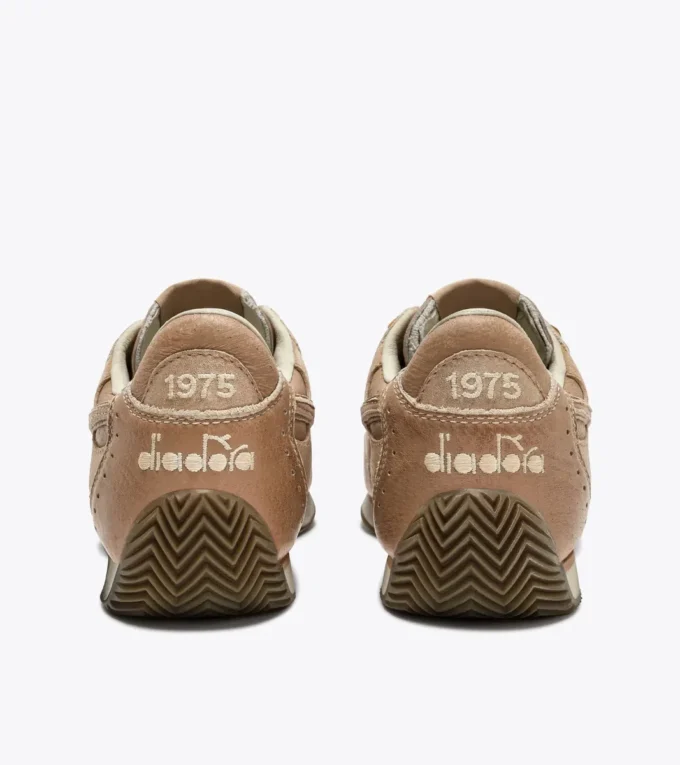 Equipe Revenge Dune Adidași din piele Italia Heritage folosiți – Profil jos Equipe Revenge Dune Adidași din piele Italia Heritage folosiți – Profil jos
