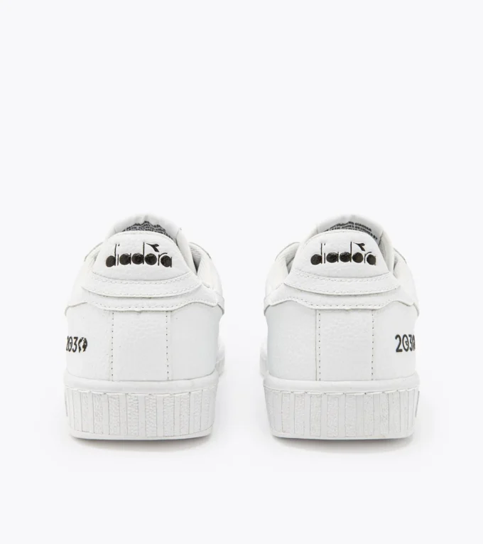 Game L Low 2030 Adidași sportivi – Unisex Game L Low 2030 Adidași sportivi – Unisex