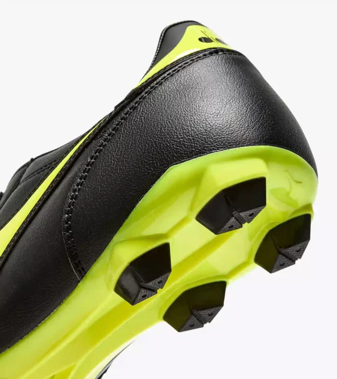 Ghete Brasil Icon R Lpu Calcio pentru terenuri ferme