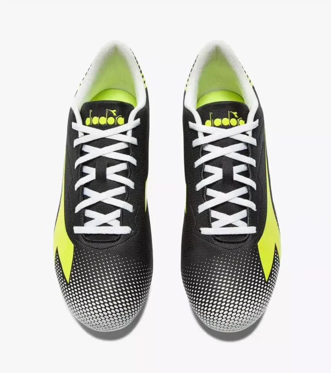Ghete de fotbal Pichichi 8 Mg14 pentru terenuri ferme Ghete de fotbal Pichichi 8 Mg14 pentru terenuri ferme