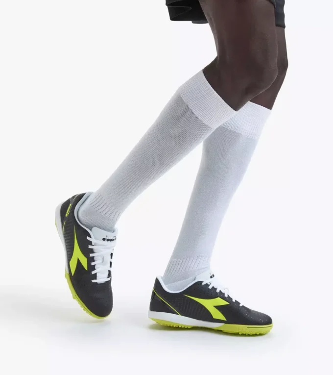 Ghete de futsal Pichichi 5 Tfr – Talpă specifică pentru teren sintetic/dur Ghete de futsal Pichichi 5 Tfr – Talpă specifică pentru teren sintetic/dur