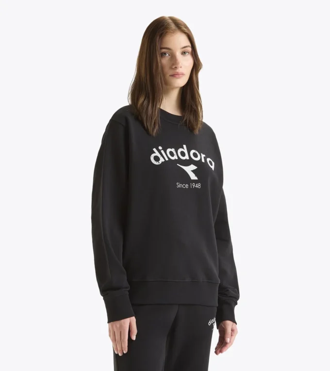 Hanorac Crew Athl. Logo Hanorac cu guler rotund – Unisex Hanorac Crew Athl. Logo Hanorac cu guler rotund – Unisex