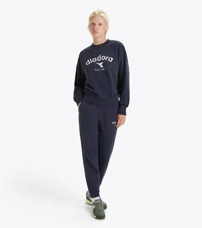 Hanorac Crew Athl. Logo Hanorac cu guler rotund – Unisex Hanorac Crew Athl. Logo Hanorac cu guler rotund – Unisex