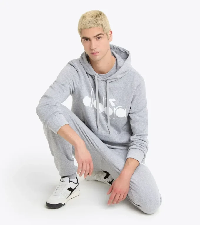 Hanorac cu logo Hanorac cu blocuri de culoare Hanorac cu logo Hanorac cu blocuri de culoare