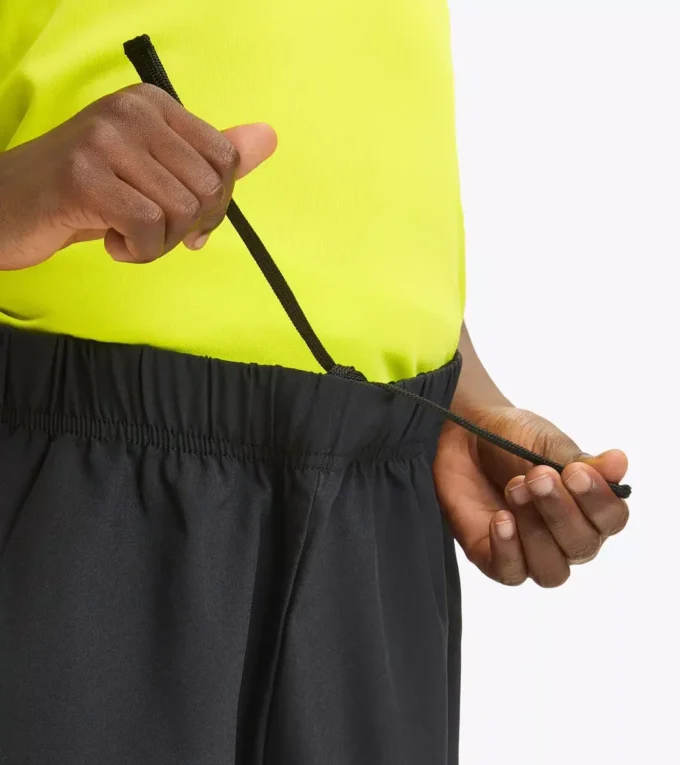 J. Pantaloni scurți din microfibră Pantaloni scurți din microfibră – Copii – Unisex J. Pantaloni scurți din microfibră Pantaloni scurți din microfibră – Copii – Unisex