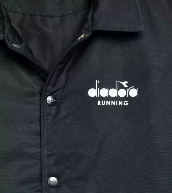 Jacheta Coach Squadra Di Corsa Jacheta de antrenament Squadra di Corsa rezistentă la vânt – Unisex Jacheta Coach Squadra Di Corsa Jacheta de antrenament Squadra di Corsa rezistentă la vânt – Unisex
