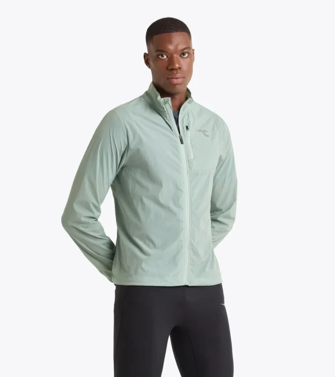 Jacheta Windbreaker Packable Jacheta windbreaker pliabilă – Alergare Jacheta Windbreaker Packable Jacheta windbreaker pliabilă – Alergare