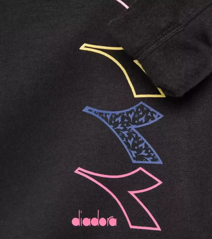 Jg. Tracksuit Logo Trening asortat – Fete Jg. Tracksuit Logo Trening asortat – Fete