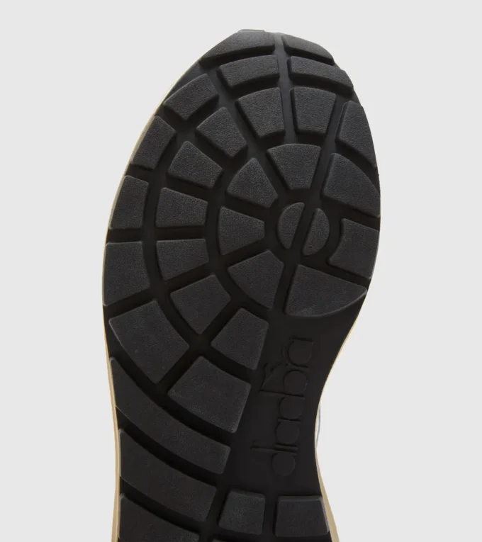Kmaro 42 Suede Mesh Pantofi sport – Unisex Kmaro 42 Suede Mesh Pantofi sport – Unisex