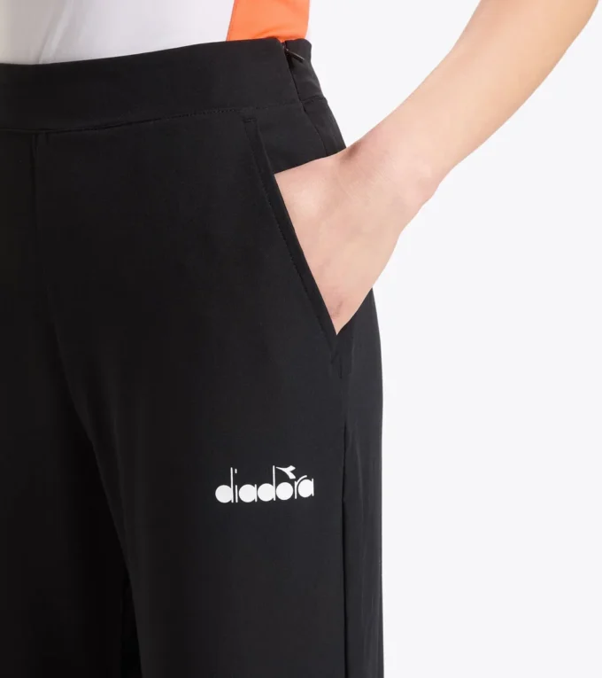 L. Pantaloni Pantaloni de tenis L. Pantaloni Pantaloni de tenis