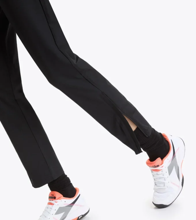 L. Pantaloni Pantaloni de tenis L. Pantaloni Pantaloni de tenis