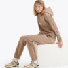 L. Pantaloni Pantaloni de trening din fleece cu logo Athl. – Croială ajustabilă L. Pantaloni Pantaloni de trening din fleece cu logo Athl. – Croială ajustabilă