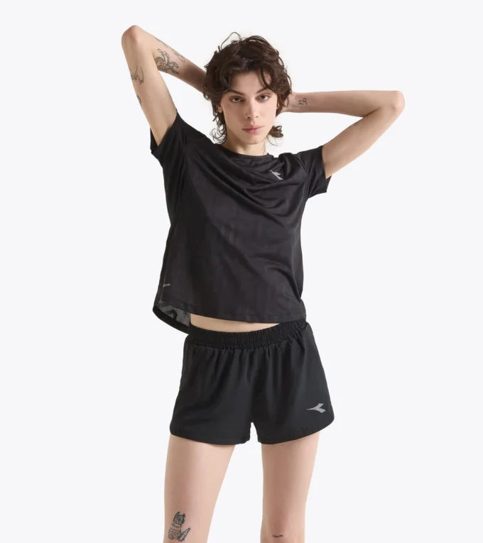 L. Super Light Ss T-Shirt Tricou de alergare – țesătură ușoară Coolcore L. Super Light Ss T-Shirt Tricou de alergare – țesătură ușoară Coolcore