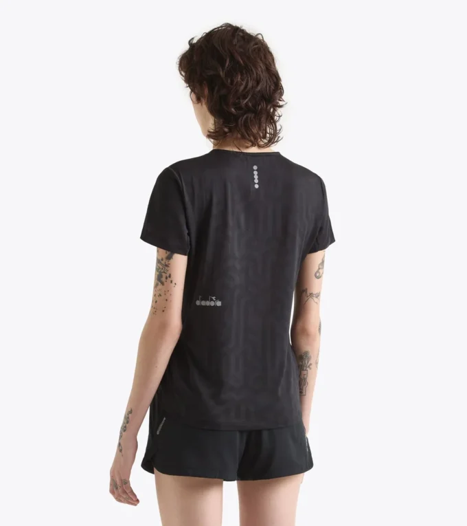 L. Super Light Ss T-Shirt Tricou de alergare – țesătură ușoară Coolcore L. Super Light Ss T-Shirt Tricou de alergare – țesătură ușoară Coolcore