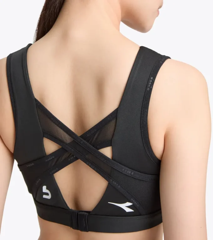 L. Sutien cu cupe medii înalte Buddyfit Sutien de antrenament cu susținere moderată L. Sutien cu cupe medii înalte Buddyfit Sutien de antrenament cu susținere moderată