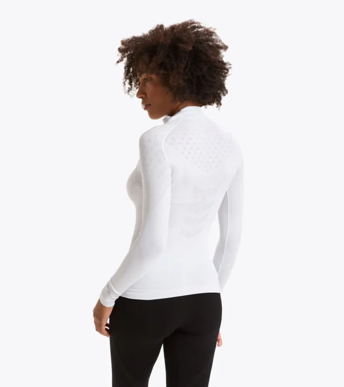 L. Turtle Neck Act Tricou de antrenament cu mâneci lungi L. Turtle Neck Act Tricou de antrenament cu mâneci lungi