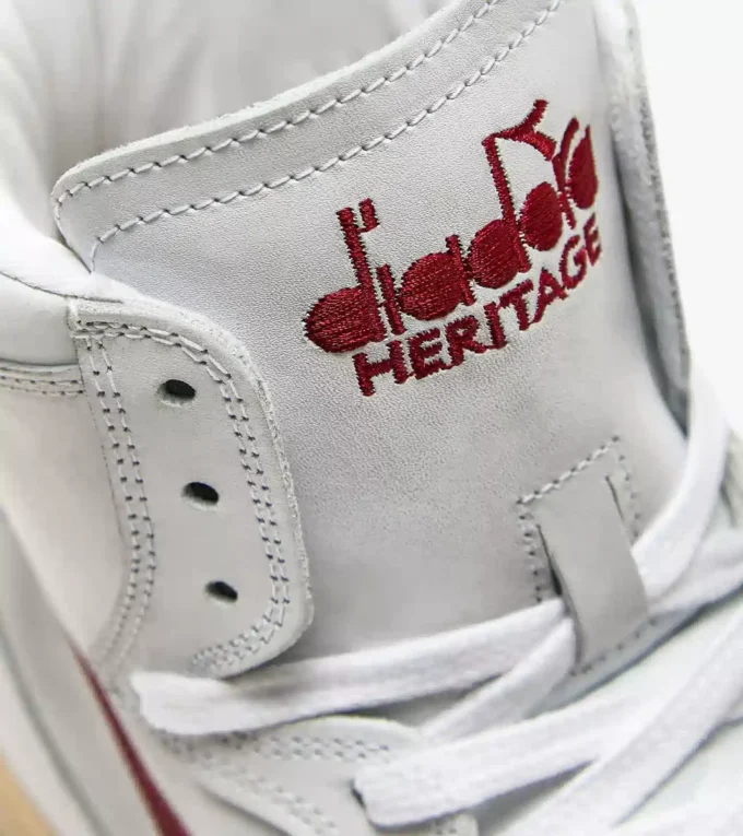 Mi Basket Pantofi Heritage folosiți – Unisex Mi Basket Pantofi Heritage folosiți – Unisex