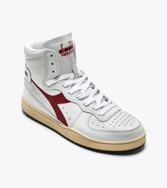 Mi Basket Pantofi Heritage folosiți – Unisex Mi Basket Pantofi Heritage folosiți – Unisex
