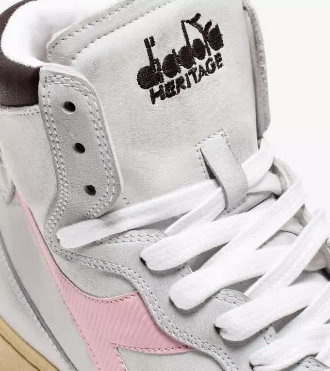 Mi Basket Pantofi Heritage folosiți – Unisex Mi Basket Pantofi Heritage folosiți – Unisex