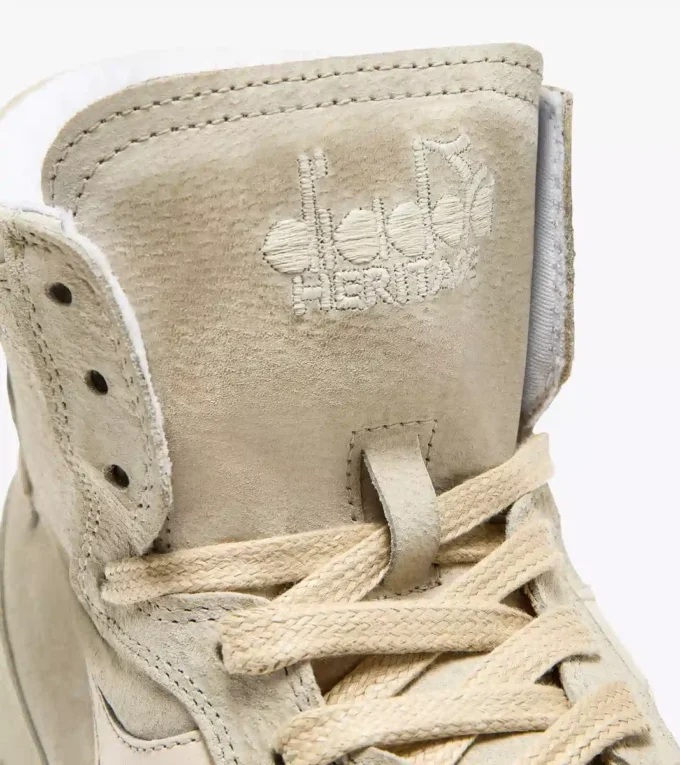 Mi Basket Suede Pantofi Heritage folosiți – Unisex Mi Basket Suede Pantofi Heritage folosiți – Unisex