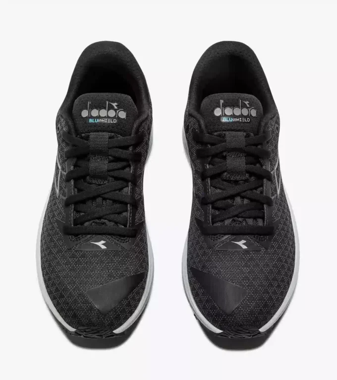 Mythos Blushield 10 Vortice Hip W Pantofi de alergare cu detalii reflectorizante – Amortizare și protecție