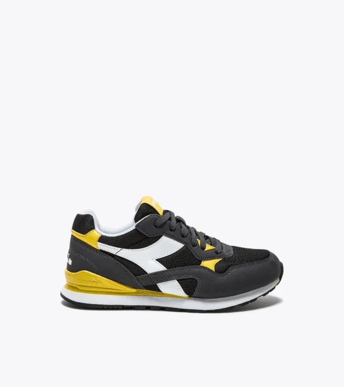 N.92 Gs Pantofi sport – Tineret 8-16 ani N.92 Gs Pantofi sport – Tineret 8-16 ani