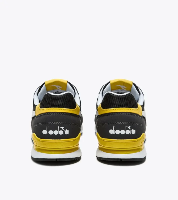 N.92 Gs Pantofi sport – Tineret 8-16 ani N.92 Gs Pantofi sport – Tineret 8-16 ani