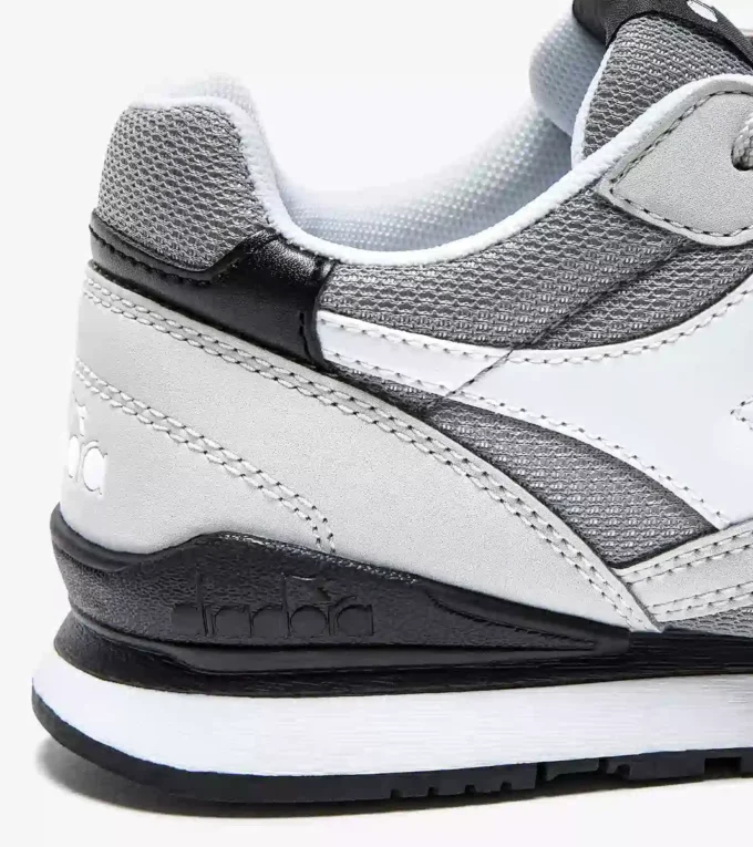 N.92 Gs Pantofi sport – Tineret 8-16 ani N.92 Gs Pantofi sport – Tineret 8-16 ani