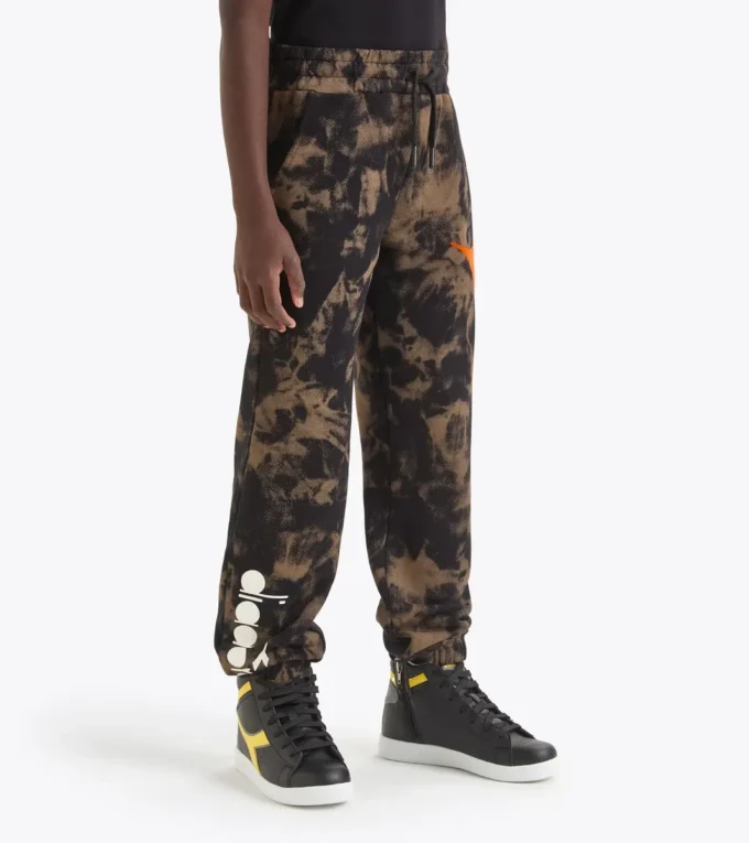 Pantaloni de jogging JB. Pantaloni de jogging inspirați de camuflaj Tye Dye – Băieți Pantaloni de jogging JB. Pantaloni de jogging inspirați de camuflaj Tye Dye – Băieți