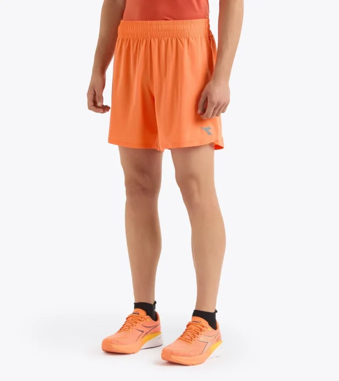 Pantaloni scurți 2In1 5” Run Crew Pantaloni scurți de alergare 2 în 1 – Antrenament Pantaloni scurți 2In1 5” Run Crew Pantaloni scurți de alergare 2 în 1 – Antrenament