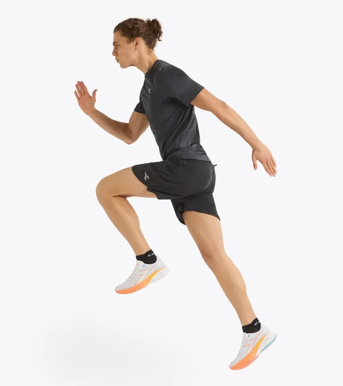 Pantaloni scurți 2In1 5” Run Crew Pantaloni scurți de alergare 2 în 1 – Antrenament Pantaloni scurți 2In1 5” Run Crew Pantaloni scurți de alergare 2 în 1 – Antrenament