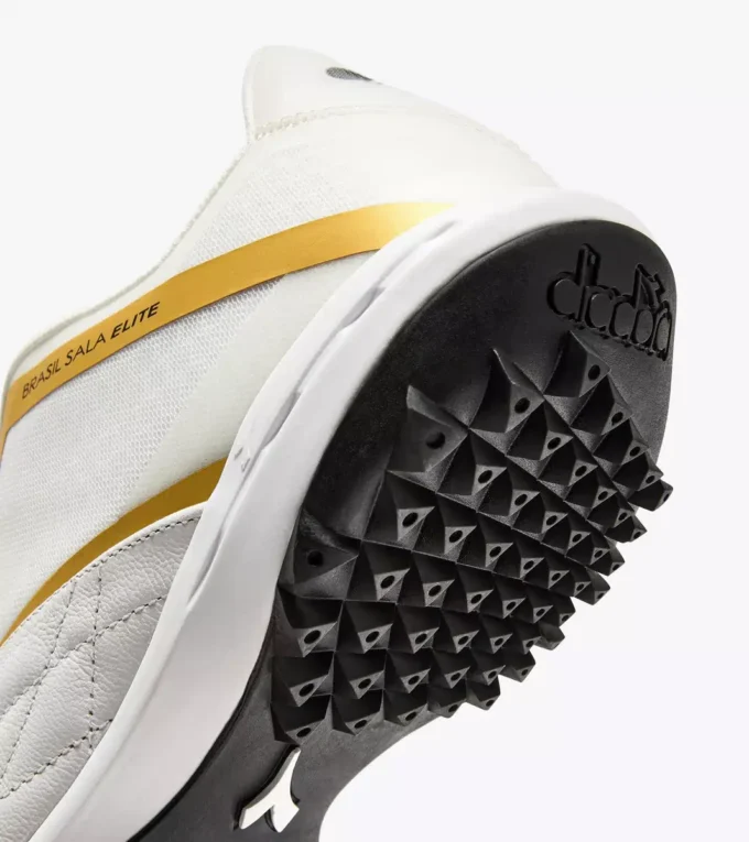Pantofi de futsal Brasil Sala Elite Tf – Talpă specifică pentru suprafețe sintetice Pantofi de futsal Brasil Sala Elite Tf – Talpă specifică pentru suprafețe sintetice