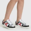 Pantofi sport Magic Basket Low Gs Junior – Băieți Pantofi sport Magic Basket Low Gs Junior – Băieți