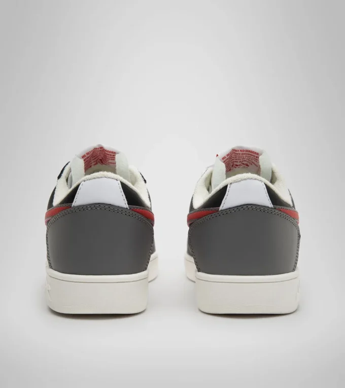 Pantofi sport Magic Basket Low Gs Junior – Băieți Pantofi sport Magic Basket Low Gs Junior – Băieți