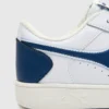 Pantofi sport Magic Basket Low Gs Junior – Băieți Pantofi sport Magic Basket Low Gs Junior – Băieți