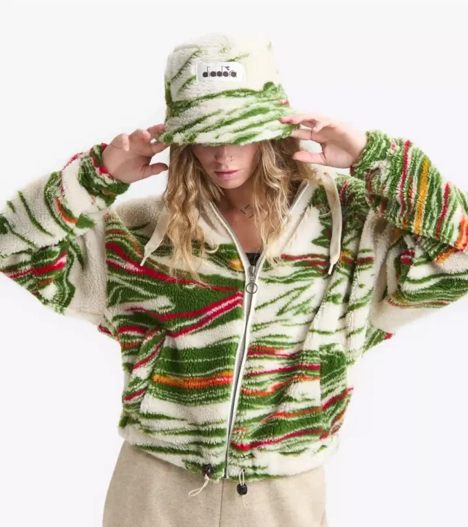 Pălărie tip bucket Madame Pălărie tip bucket – diadora x Madame Pălărie tip bucket Madame Pălărie tip bucket – diadora x Madame