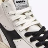 Prestige High Adidași Heritage folosiți, confecționați din piele Prestige High Adidași Heritage folosiți, confecționați din piele