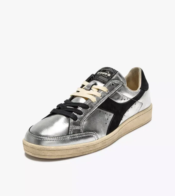 Prestige Metal Used Adidaș Heritage din piele Prestige Metal Used Adidaș Heritage din piele