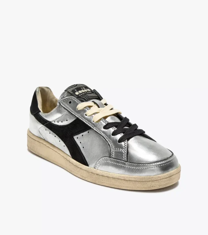 Prestige Metal Used Adidaș Heritage din piele Prestige Metal Used Adidaș Heritage din piele