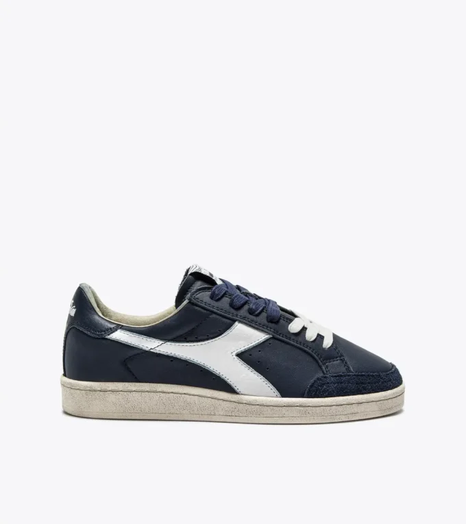 Prestige Used Adidași Heritage din piele Prestige Used Adidași Heritage din piele